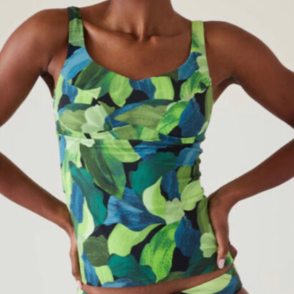 Athleta Bondi Bra Cup Tankini Swim Top